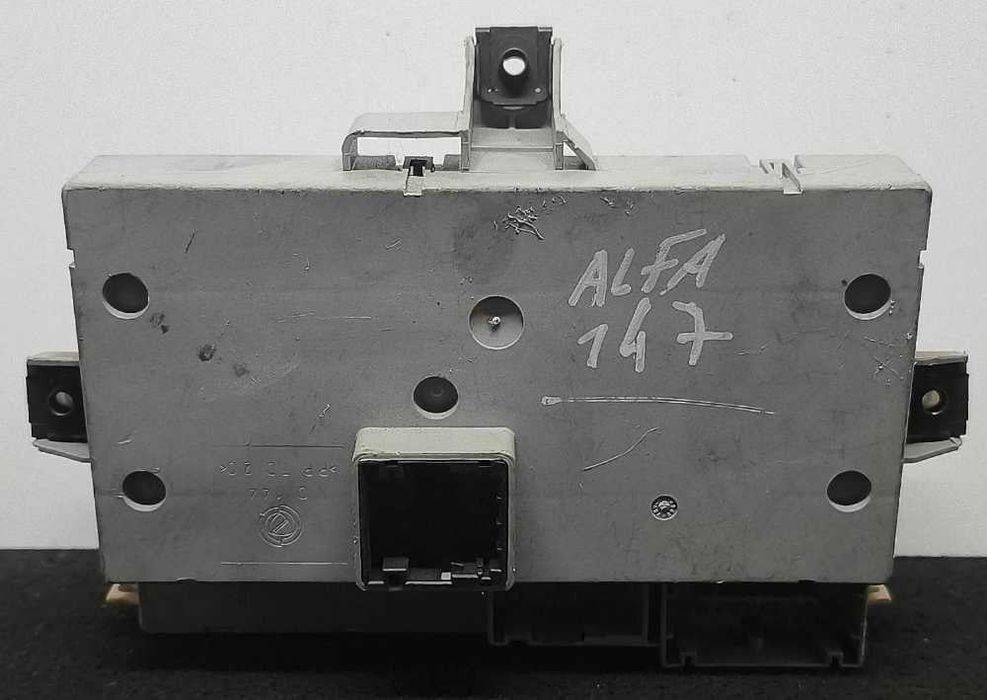 Caixa Fusíveis / SAM / BSI 46746375 - ALFA ROMEO 147