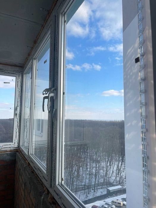 Продаж однокімнатної ЖК Теремки вул. Академіка Заболотного 15г