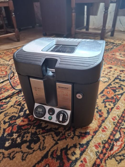 Фритюрниця SilverCrest SKF 2300 C4 2300W