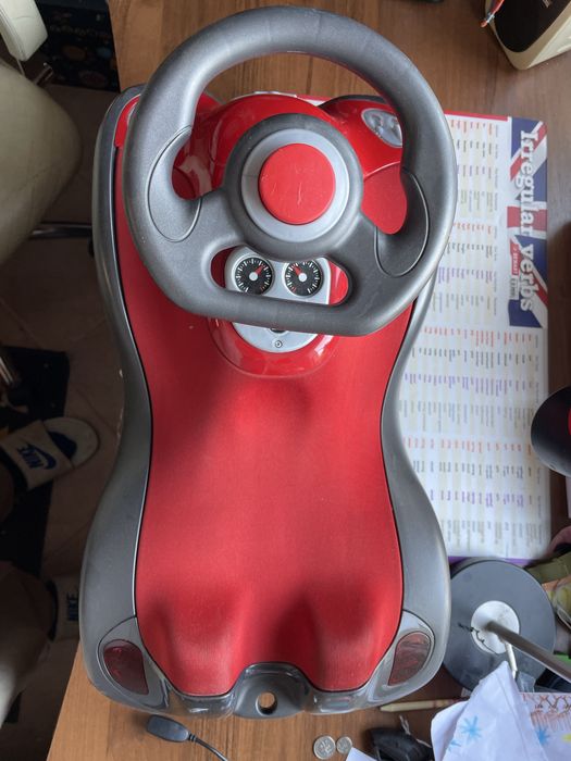 Bobby car next odpychacz samochodzik