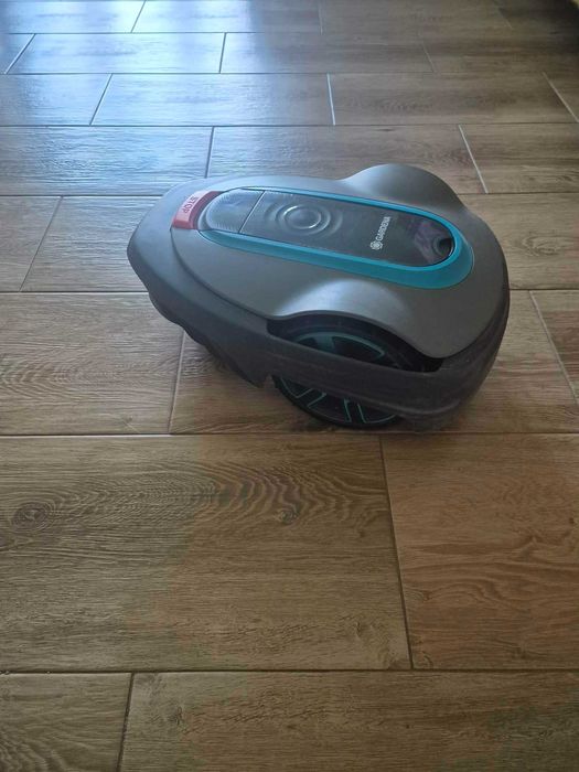 Robot koszący do trawy