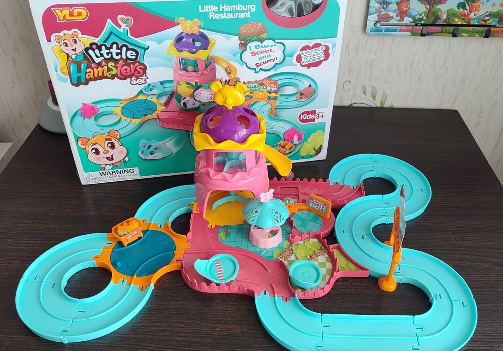 Гра з хом'яком. Little hamsters. Хомяк лабіринт