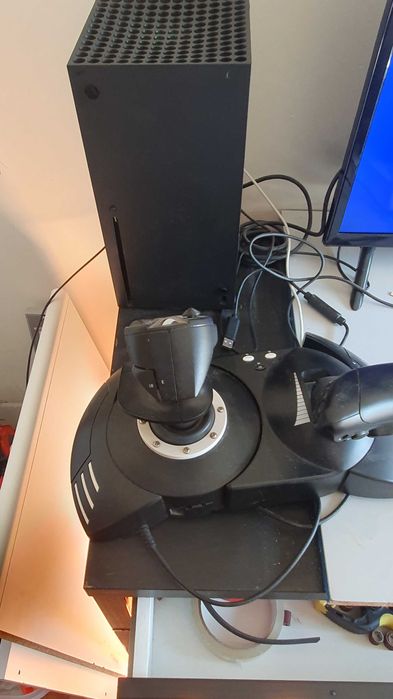 XboxX,com controle flight simulator