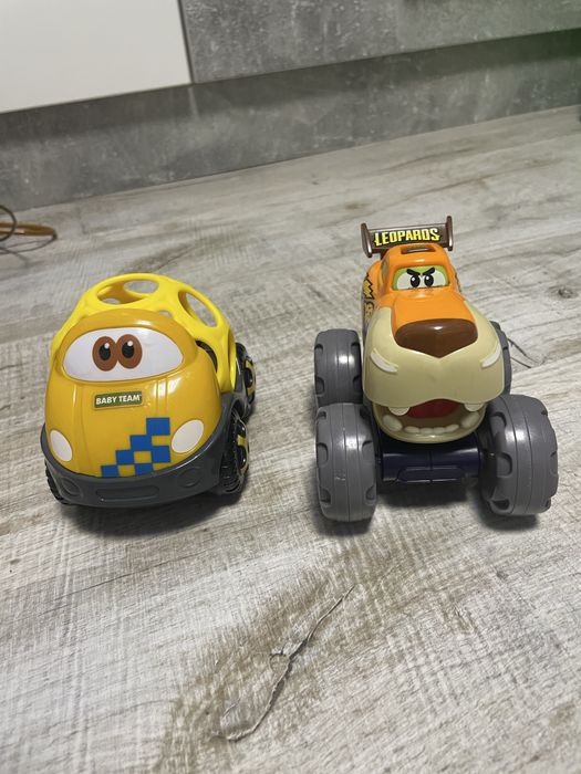 Машики, бетонозмішувач, трактор, вежа