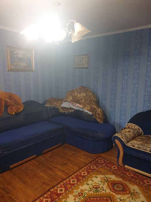 Продаж Дерцен ХОРОШИЙ Будинок