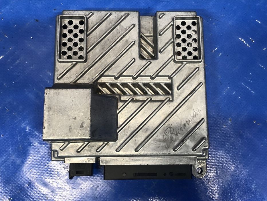 Уселитель аудиосистеми АМГ Е63 блок підсилювач AMG E63 S Розборка