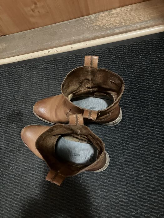 Kozaczki damskie , Wojas’