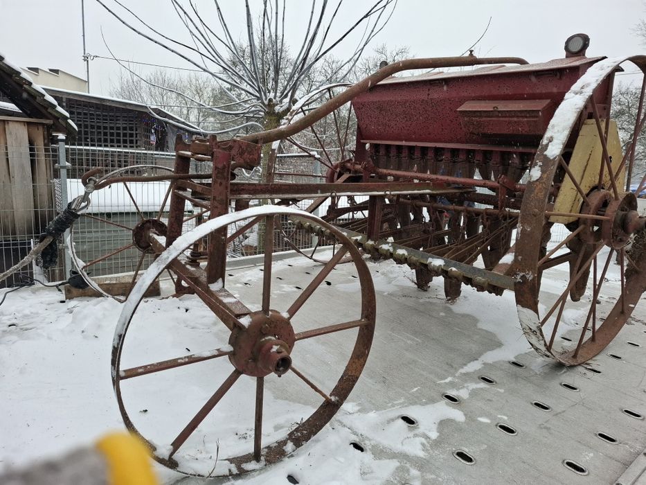 Siewnik konny-stan bardzo dobry