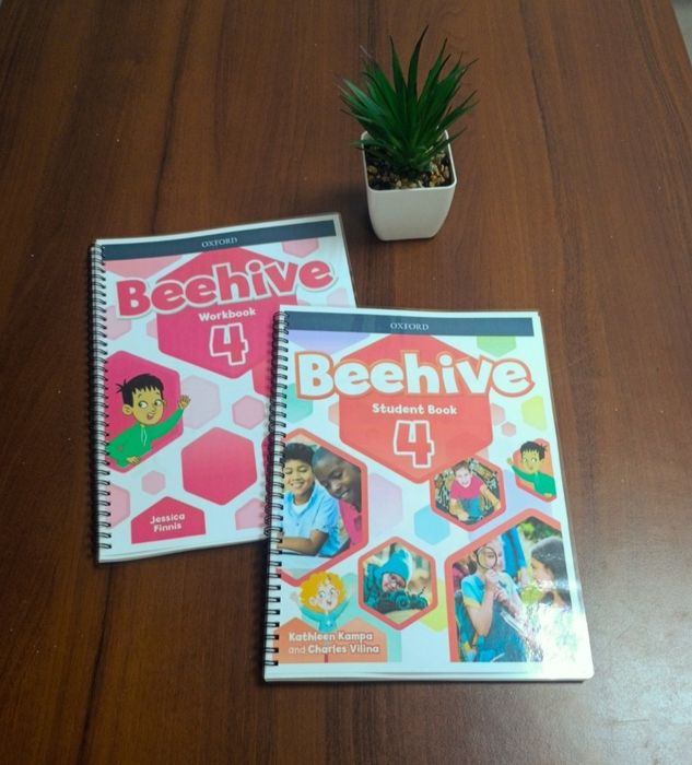 Beehive.  Друк книг під замовлення.