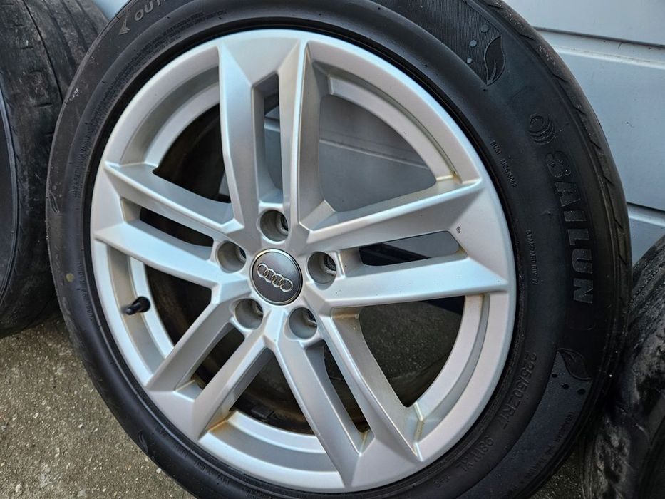 Felgi Alufelgi Koła Audi A4 B9/8w "17/5x112/7,5j Et38/66,6/8we