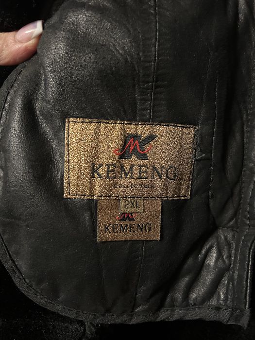 Дублянка жіноча в гарному стані