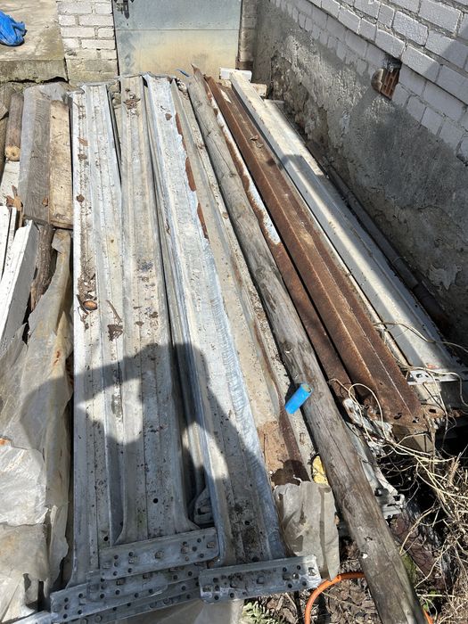 Trawersy do regałów