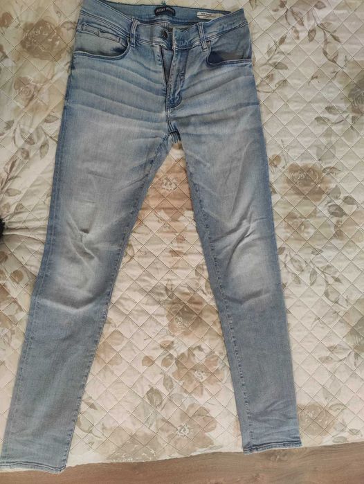 Calças de ganga Antony Morato tam. 42/43 em bom estado