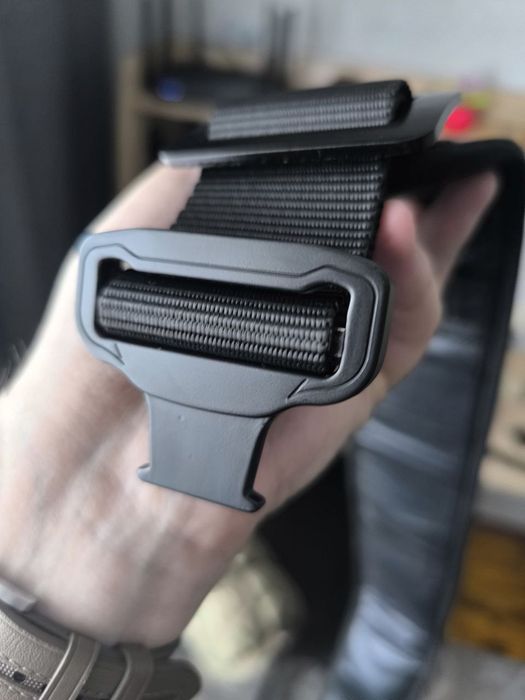 Пояс бойовий з карабінами