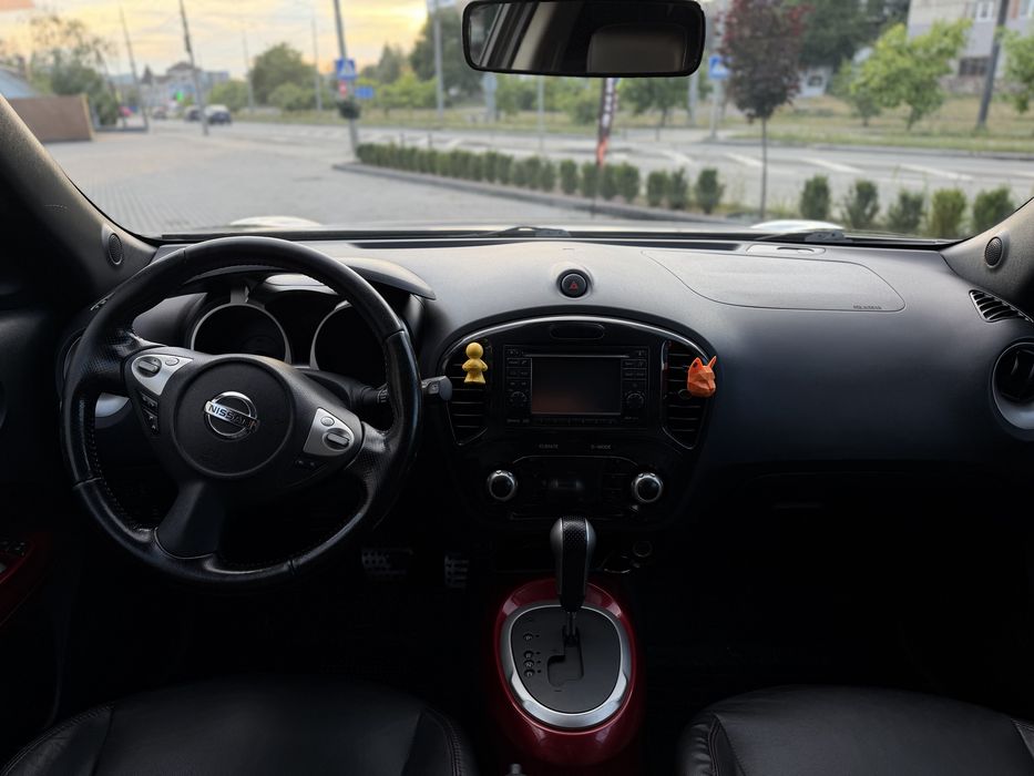 Продам Nissan Juke 2012 року.