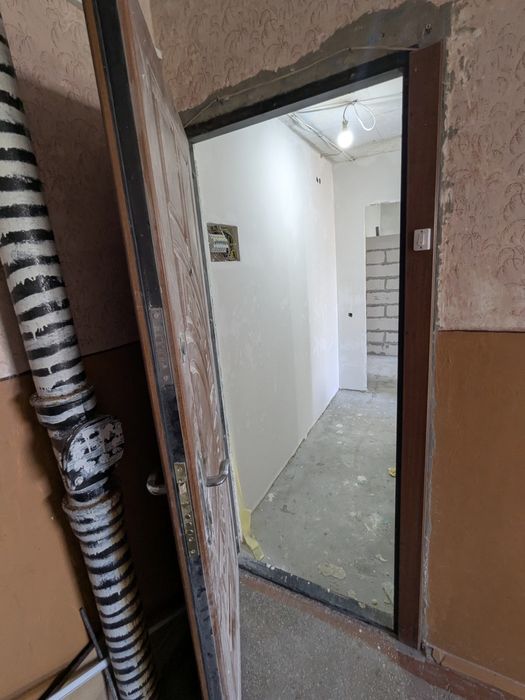 Терміново!  Продаж 2-кімнатни квартири 45,2 м² біля центру