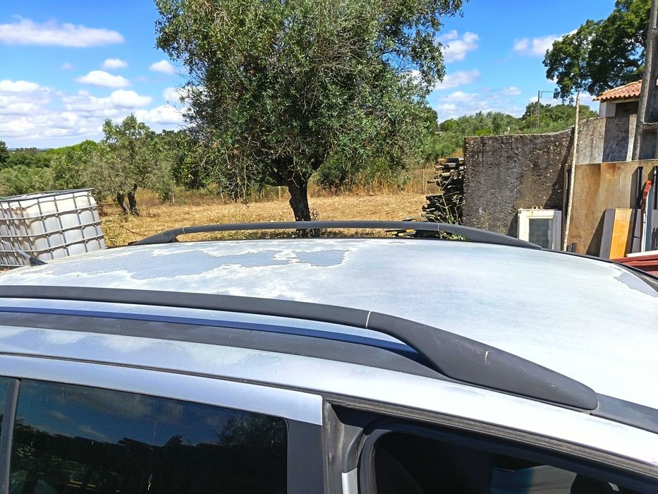 Opel Zafira A motor 2.2  125 CV  avariado