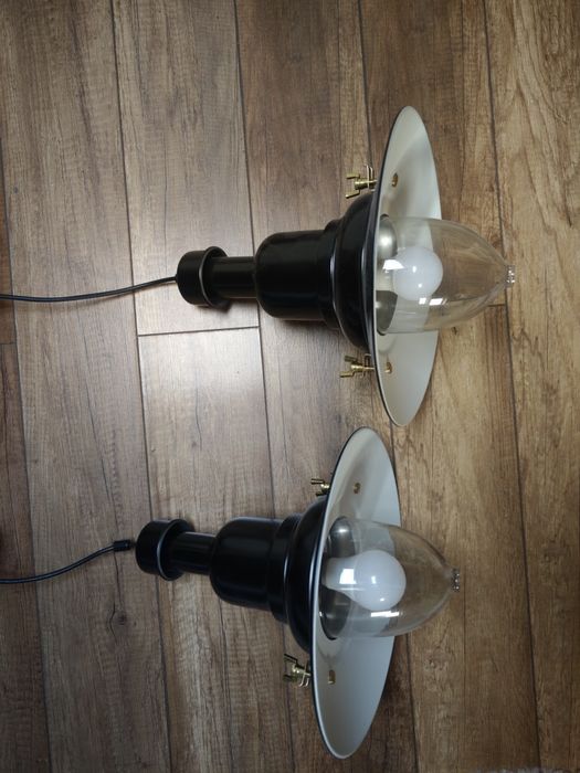 Dwie lampy wiszące w stylu industrialnym/loft