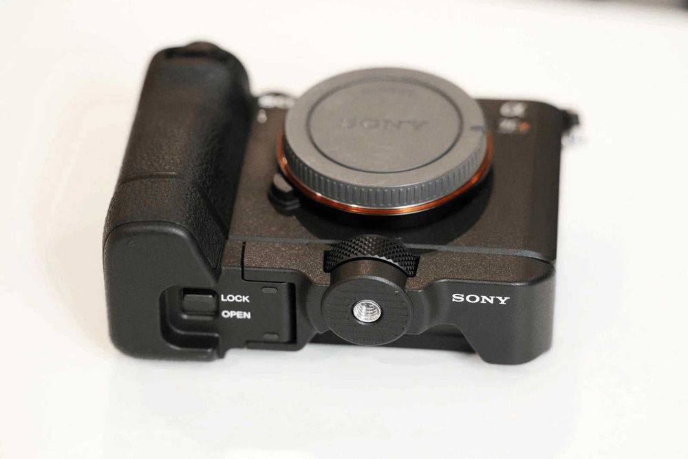 Sony A7CR - jak nowy, gwarancja, zestaw + extra bateria - ILCE-7CR