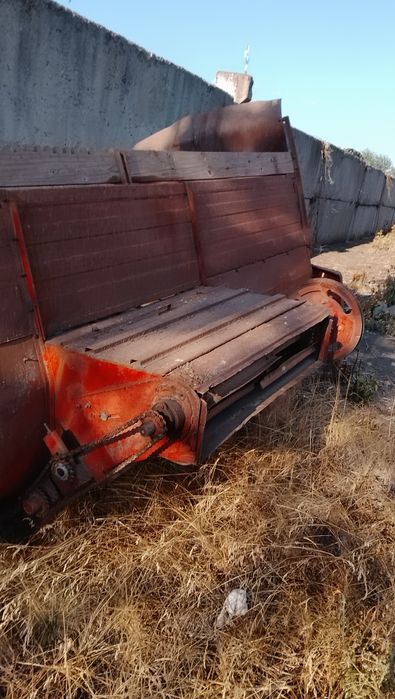 Комбайн на запчасті