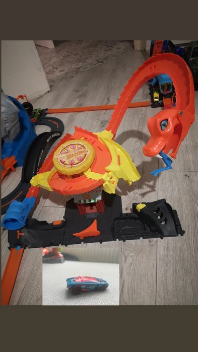 Треки Hot wheels,Кобра,Rex,Акуляча паща