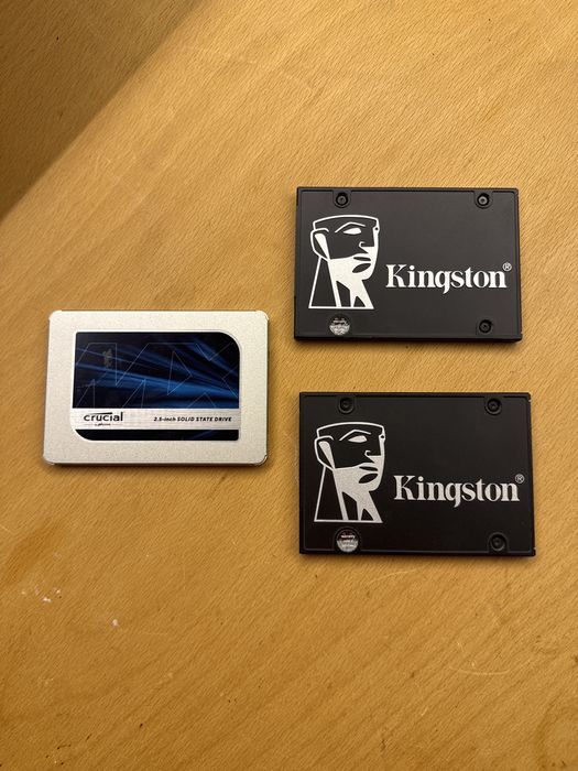 Discos SATA SSD 500G