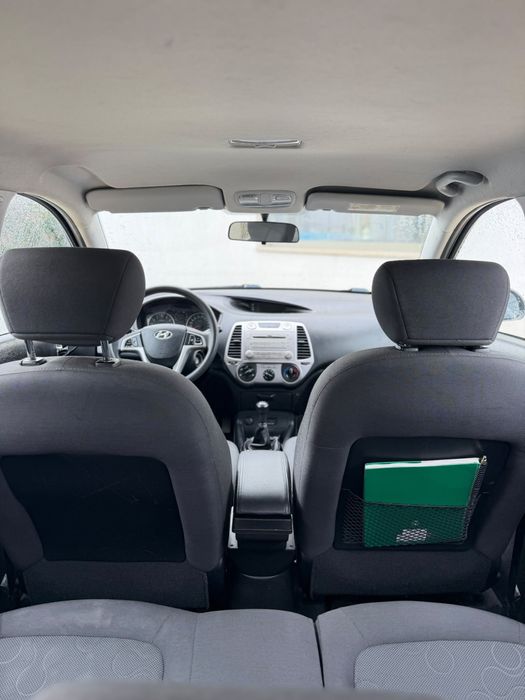 Hyundai i20 | 2012 | Muito Estimado | Revisão Feita