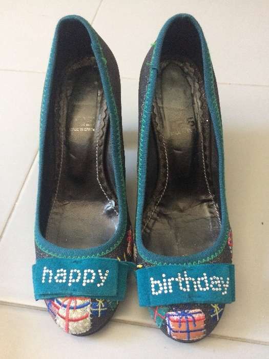 Sapatos senhora marca Ras (tam 37)