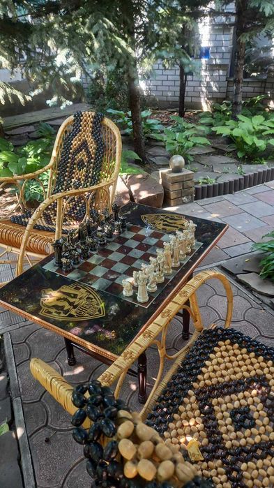 Шахматы  полная коллекция Гарри Потера+ шахматная доска