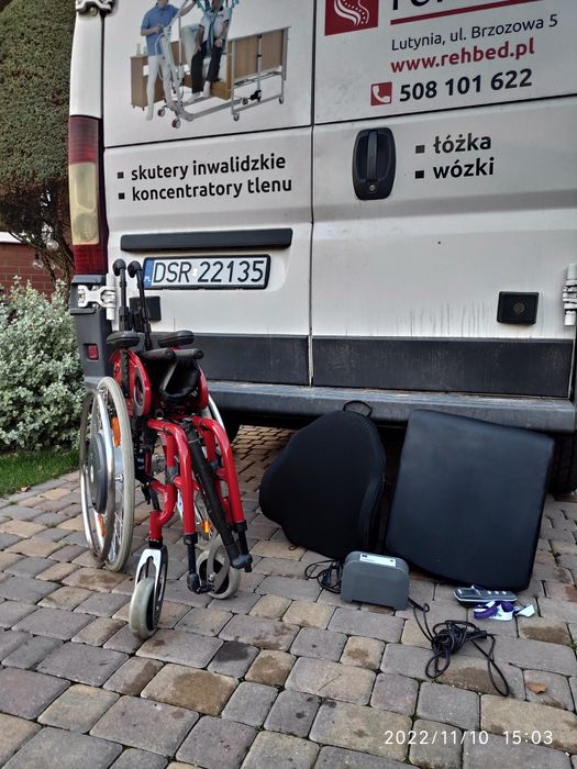 Wózek inwalidzki z napędem E-motion