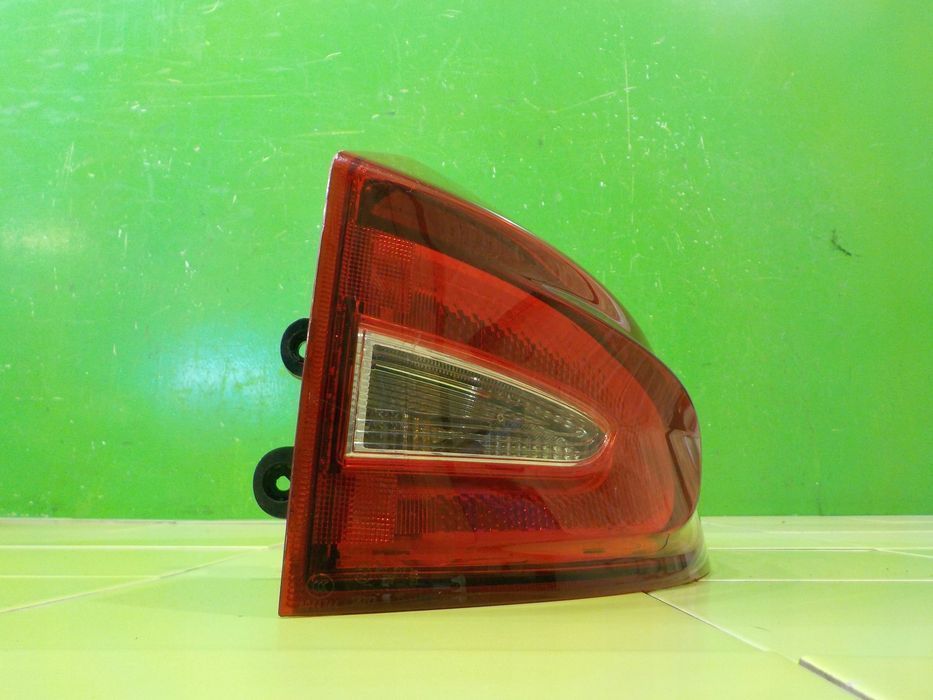 MG GS 1.5 B 16r 5D lampa prawa tyl