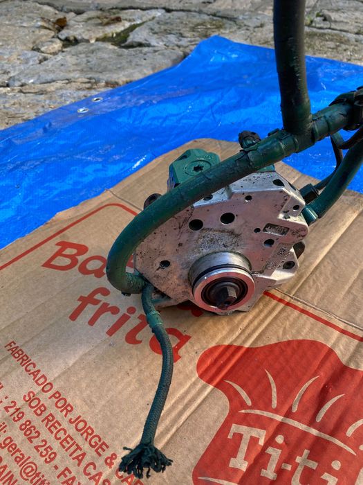 Bomba injetora Motor Volvo Penta D3-110