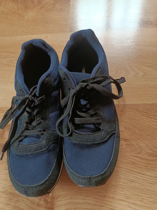 Buty chłopięce sportowe Pepperts, roz 37