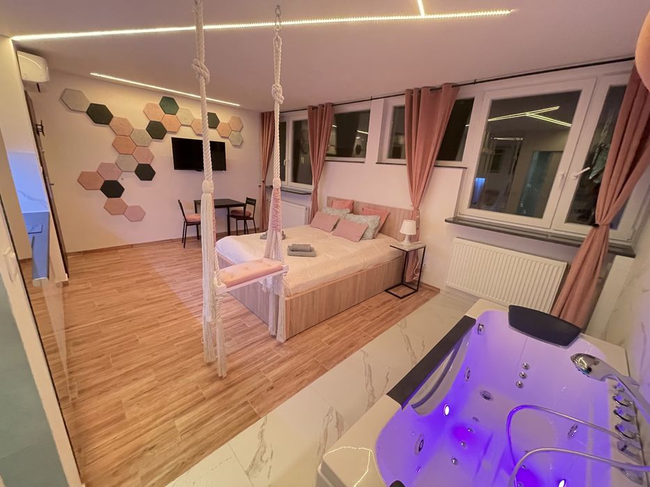 Apartamemt z jacuzzi w samym centrum Warszawy