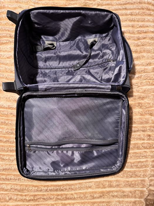 Продам валізу б/у