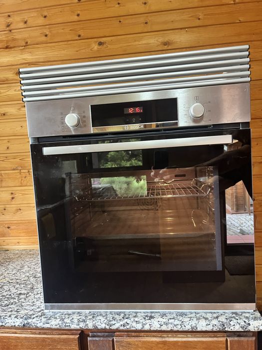 Forno Bosch com móvel de encastrar