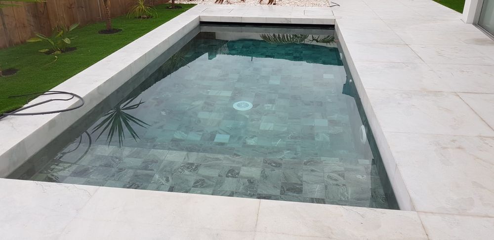 Pedra verde para pisicina