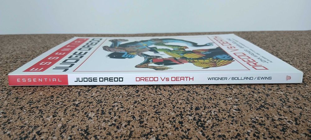 BD - Essential Judge Dredd: Dredd Vs. Death