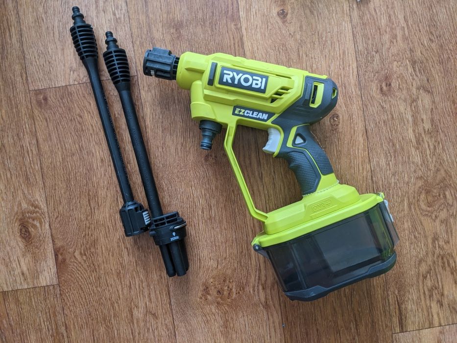 Садовая аккумуляторная мойка Ryobi ONE+ RY120350VNM