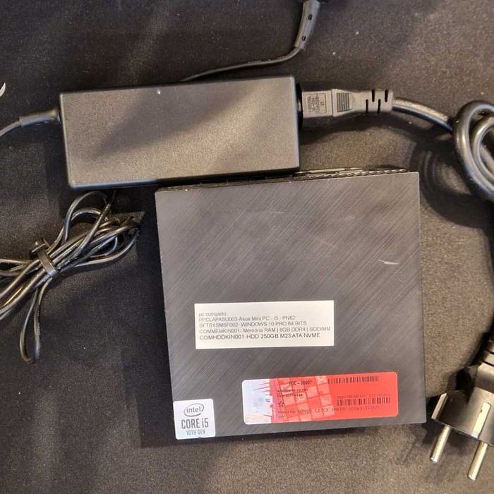 Mini PC Asus PN62