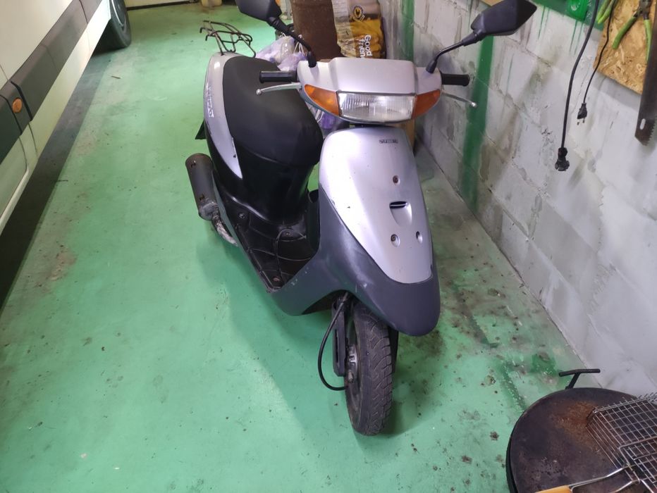 Suzuki lets 2 1998