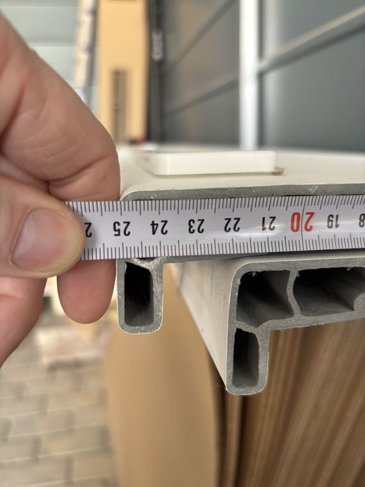 Parapet PCV biały