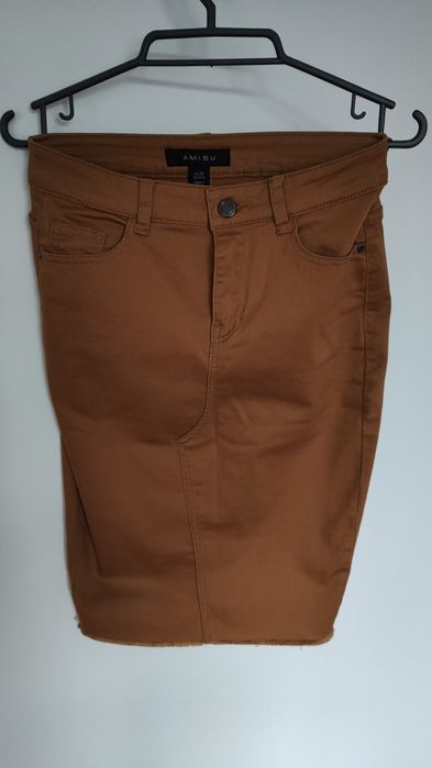 Karmelowa spódnica Amisu