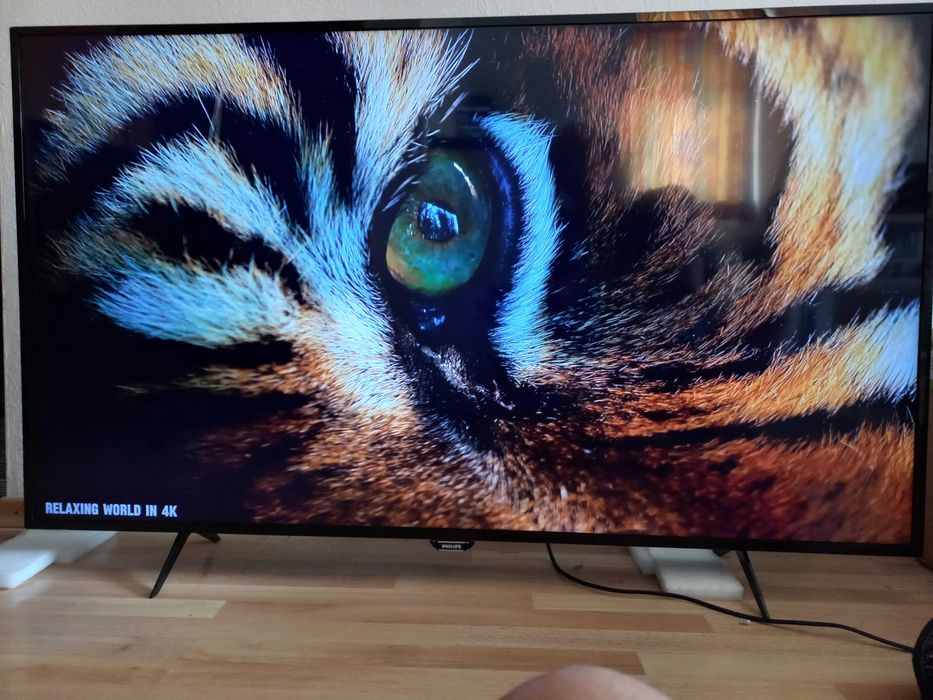 Telewizor LED Philips 55PUS6101 UHD  4K WiFi DVB T-2 YouTube Netflix