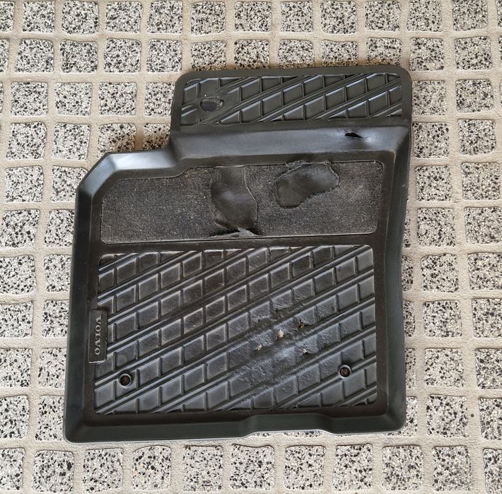Volvo s40 II - Tapetes de borracha (origiais)