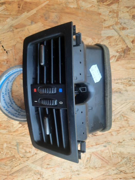 Kratka Nawiewu Tunelu Środkowego BMW E60 E61 Dwa pokrętła