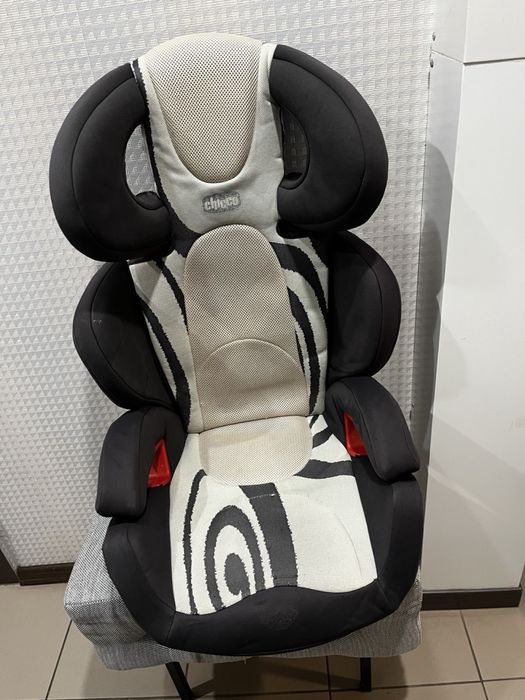 Автокресло отдам