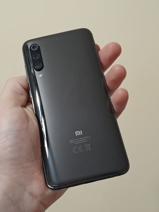 xiaomi mi 9 - купить мобильные телефоны и смартфоны - Цена на OLX.ua