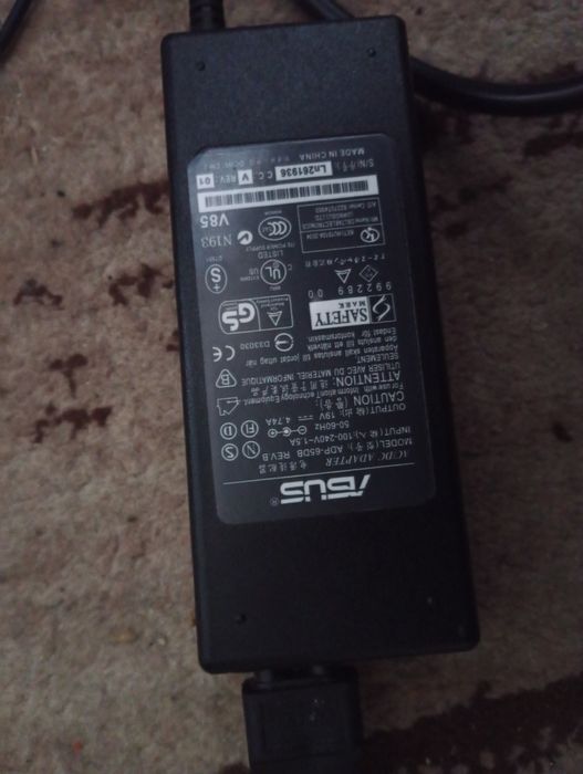 Продам ноут asus x550v