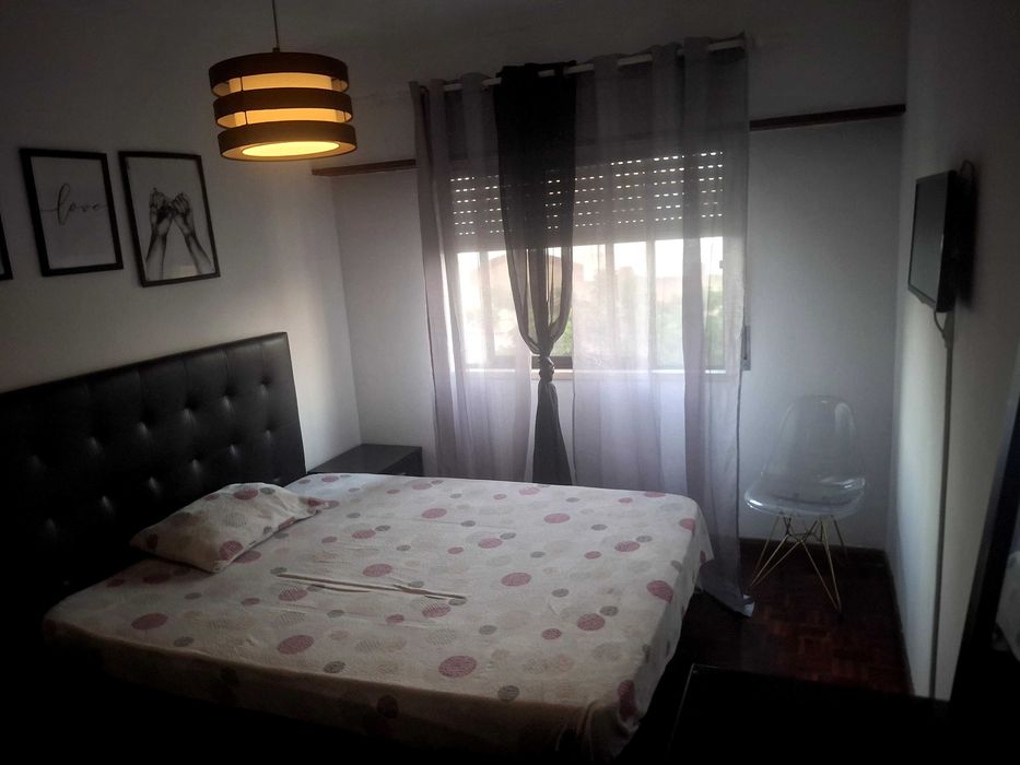 Quarto para arrendar